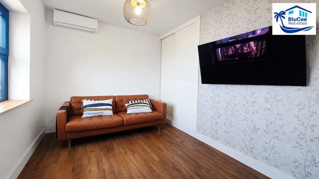 2 chambre Villa/Maison Semi-Mitoyenne à vendre à Chilches, Vélez-Málaga avec piscine - 360 000 € (Ref: 10004694)