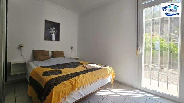 3 bedroom Semi-detached Villa for sale in Arenas with pool garage - € 420,000 (Ref: 10116020)