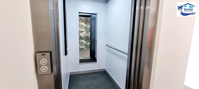 Apartamento de 3 habitaciones en Rincón de la Victoria en venta con piscina garaje - 475.000 € (Ref: 10117444)