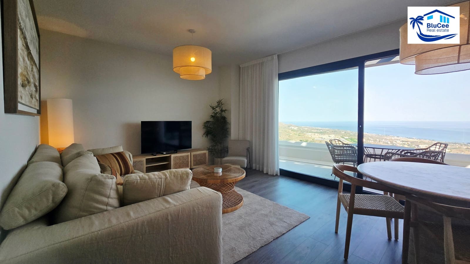 Apartamento de 3 habitaciones en Rincón de la Victoria en venta con piscina garaje - 475.000 € (Ref: 10117444)