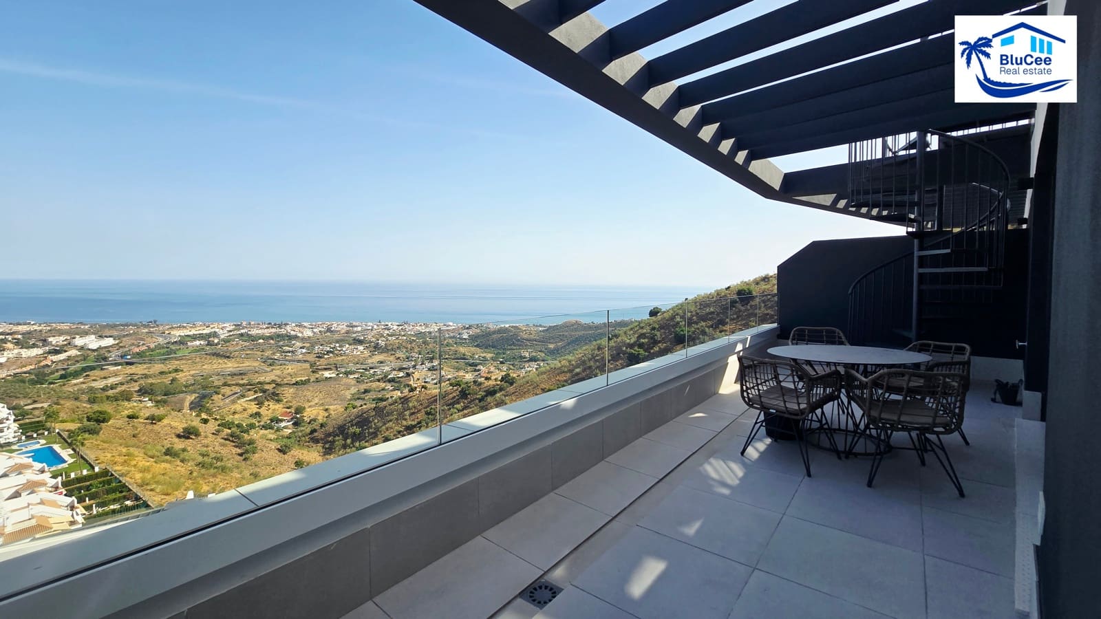 Apartamento de 3 habitaciones en Rincón de la Victoria en venta con piscina garaje - 475.000 € (Ref: 10117444)