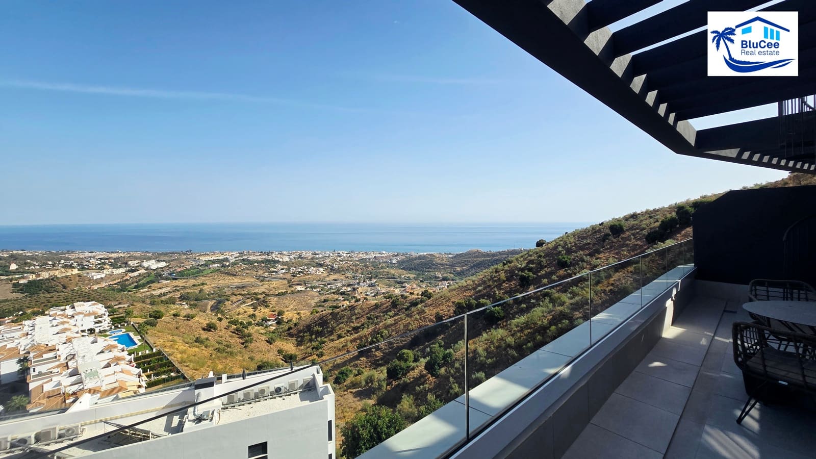 Apartamento de 3 habitaciones en Rincón de la Victoria en venta con piscina garaje - 475.000 € (Ref: 10117444)