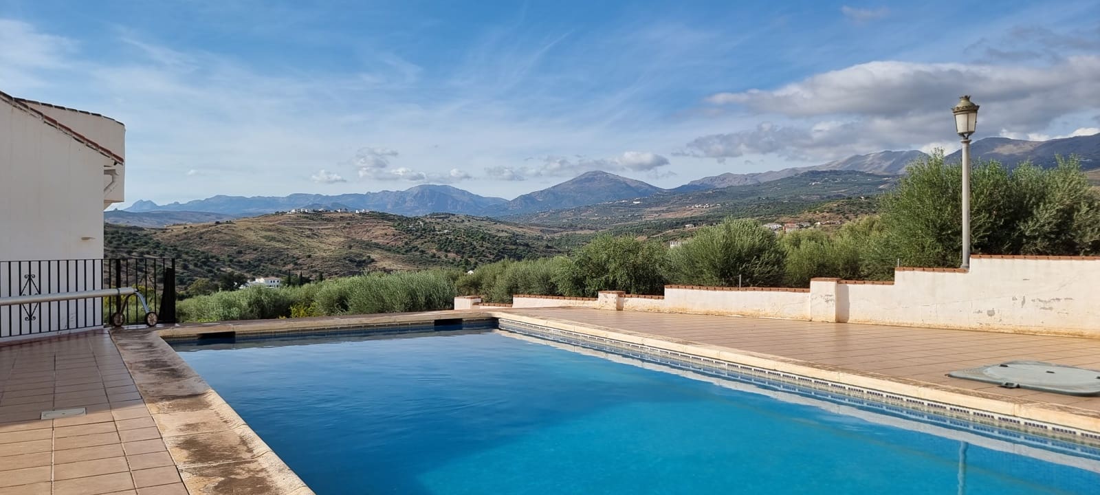 4 quarto Moradia para venda em Alcaucin com piscina garagem - 325 000 € (Ref: 10181666)