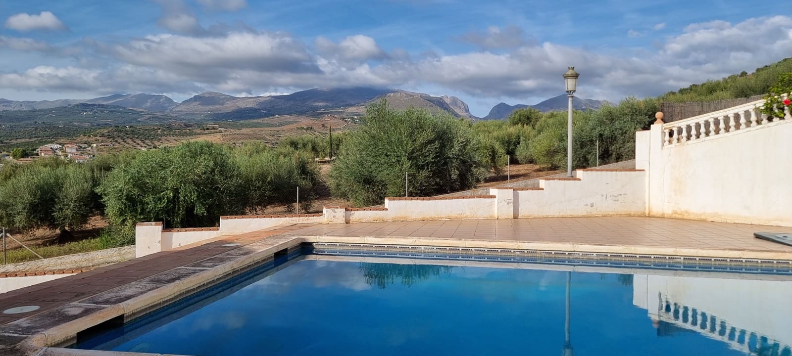 4 quarto Moradia para venda em Alcaucin com piscina garagem - 325 000 € (Ref: 10181666)