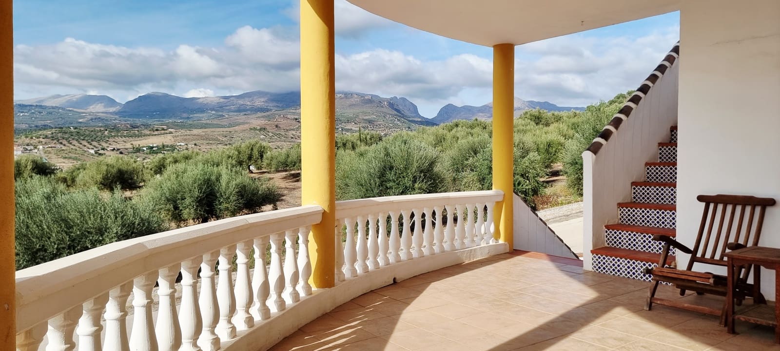 4 quarto Moradia para venda em Alcaucin com piscina garagem - 325 000 € (Ref: 10181666)