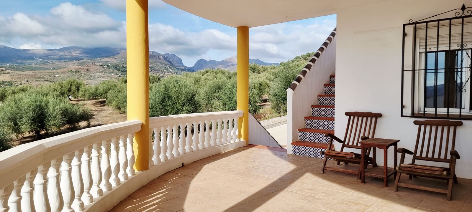 4 quarto Moradia para venda em Alcaucin com piscina garagem - 325 000 € (Ref: 10181666)