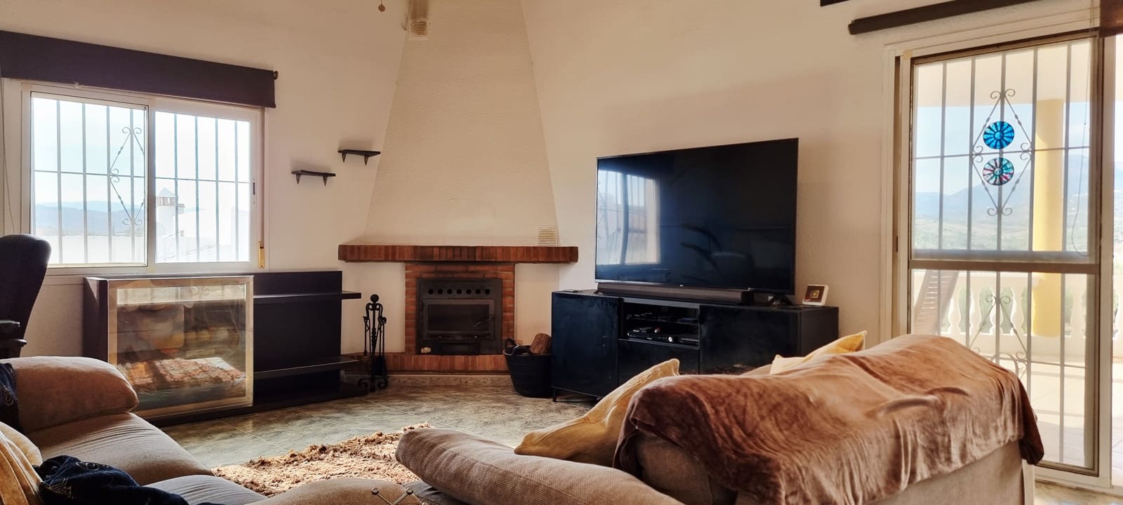 4 quarto Moradia para venda em Alcaucin com piscina garagem - 325 000 € (Ref: 10181666)