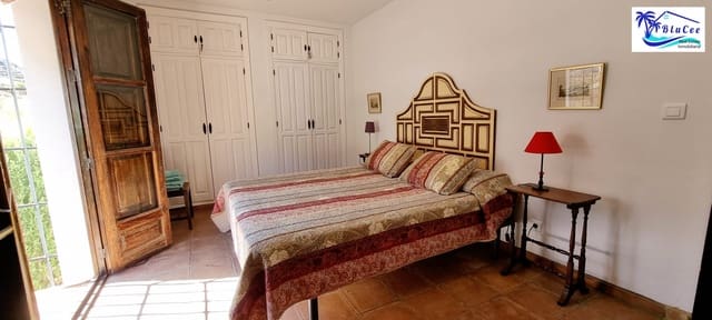 7 sypialnia Willa na sprzedaż w Torrox z basenem - 880 000 € (Ref: 7777699)