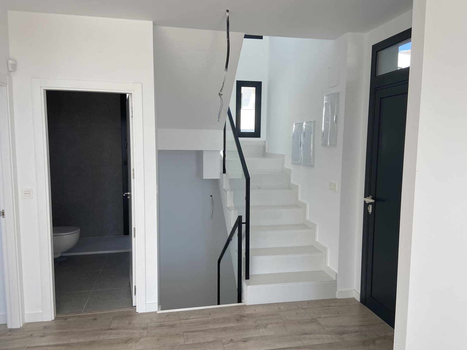 3 sypialnia Dom blizniak na sprzedaż w Torre del Mar z basenem garażem - 579 900 € (Ref: 7833196)