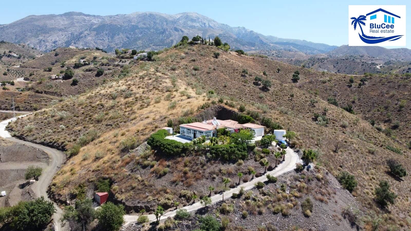 5 slaapkamer Villa te koop in Canillas de Aceituno met garage - € 345.000 (Ref: 8343649)