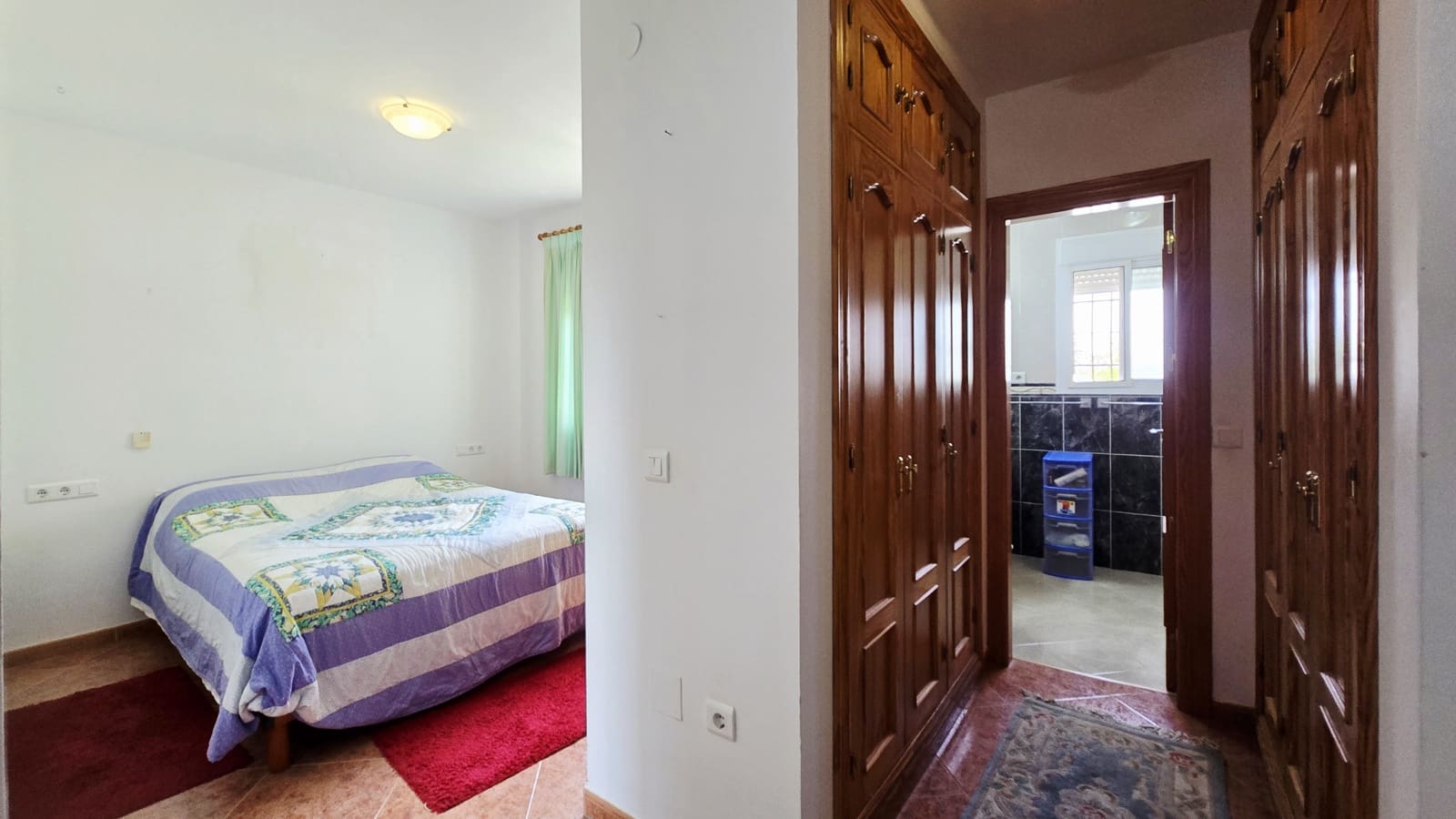 5 sypialnia Willa na sprzedaż w Canillas de Aceituno z garażem - 345 000 € (Ref: 8343649)