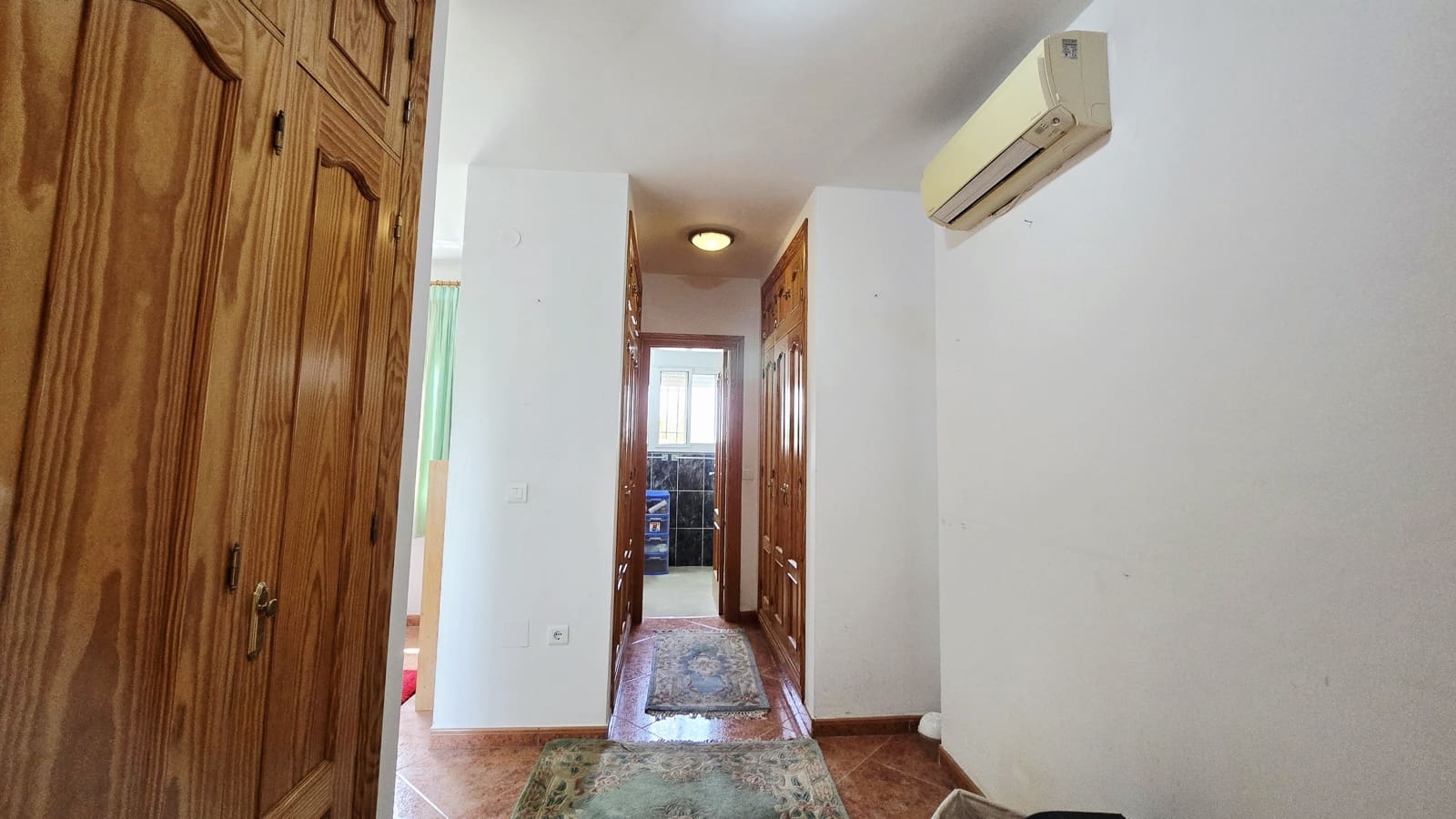 5 sypialnia Willa na sprzedaż w Canillas de Aceituno z garażem - 345 000 € (Ref: 8343649)