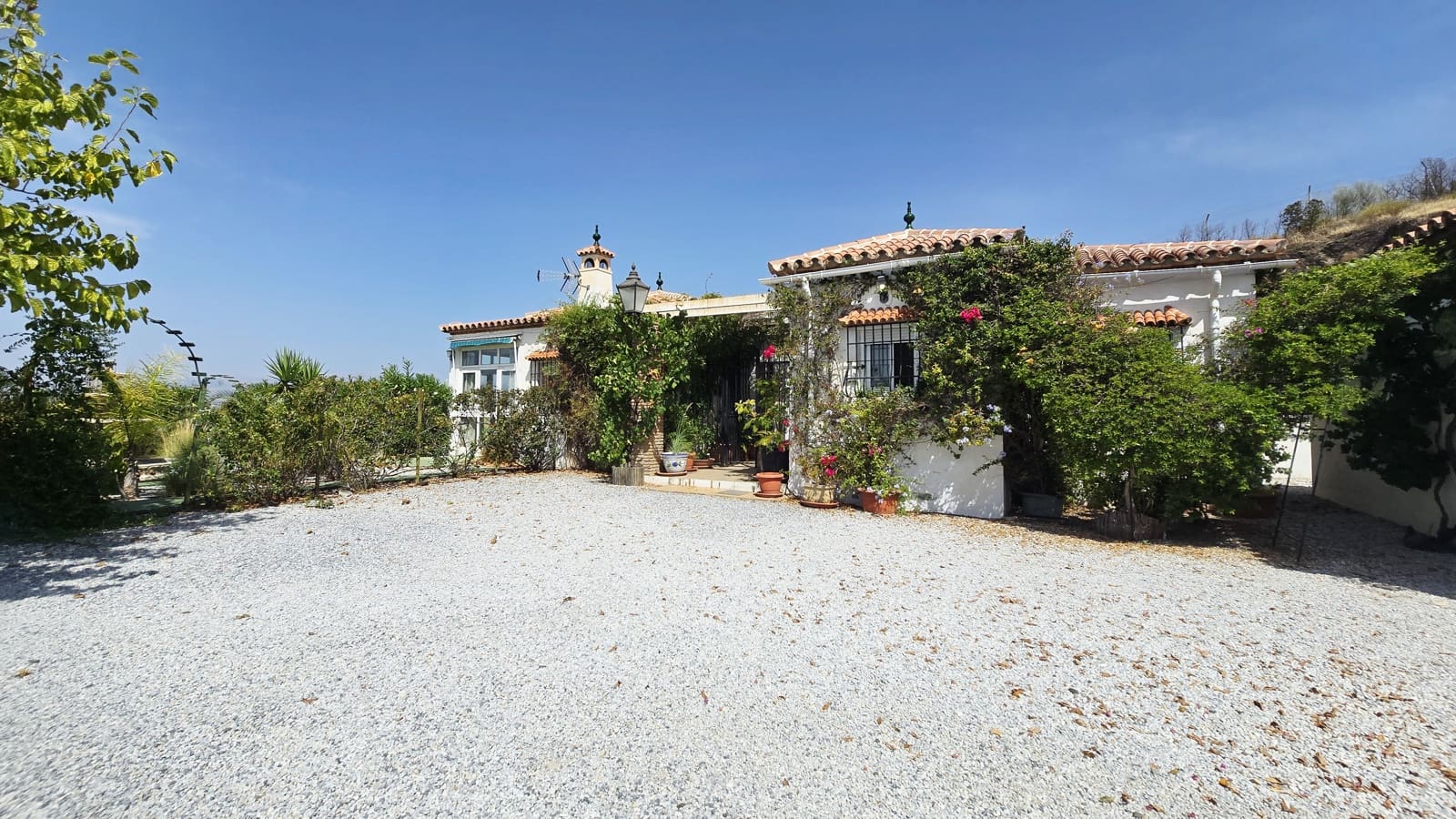 5 sypialnia Willa na sprzedaż w Canillas de Aceituno z garażem - 345 000 € (Ref: 8343649)