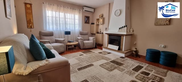 3 camera da letto Casa in vendita in Mondron, Periana - 185.000 € (Rif: 8420742)