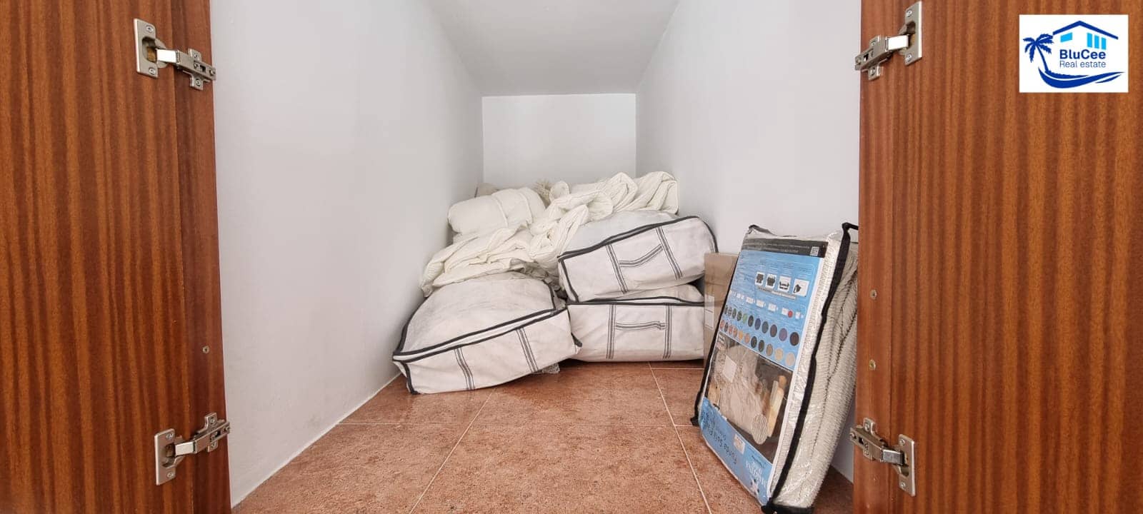 2 soveværelse Villa til salg i Alfarnatejo med swimmingpool garage - € 275.000 (Ref: 8481447)