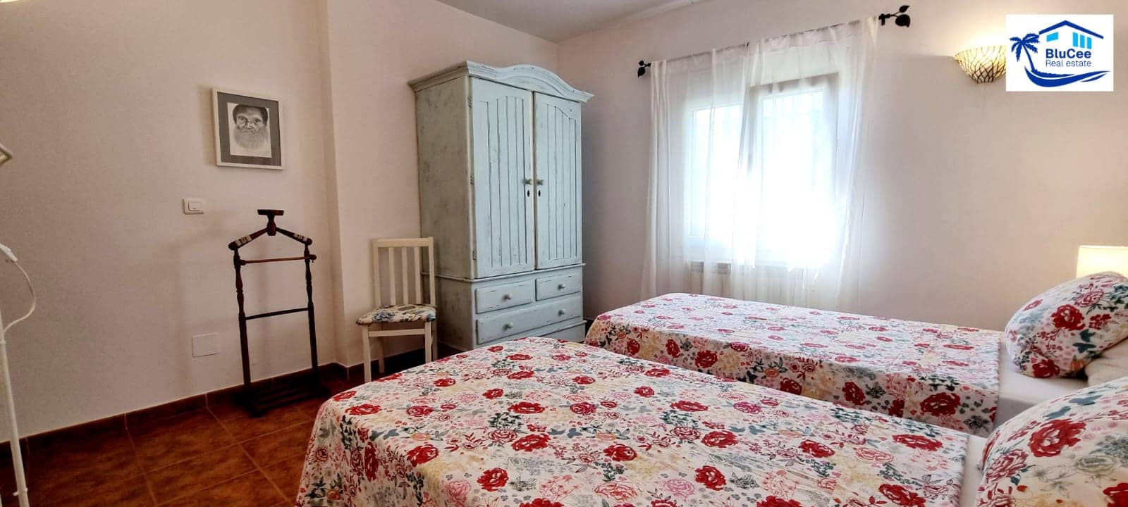 2 soveværelse Villa til salg i Alfarnatejo med swimmingpool garage - € 275.000 (Ref: 8481447)