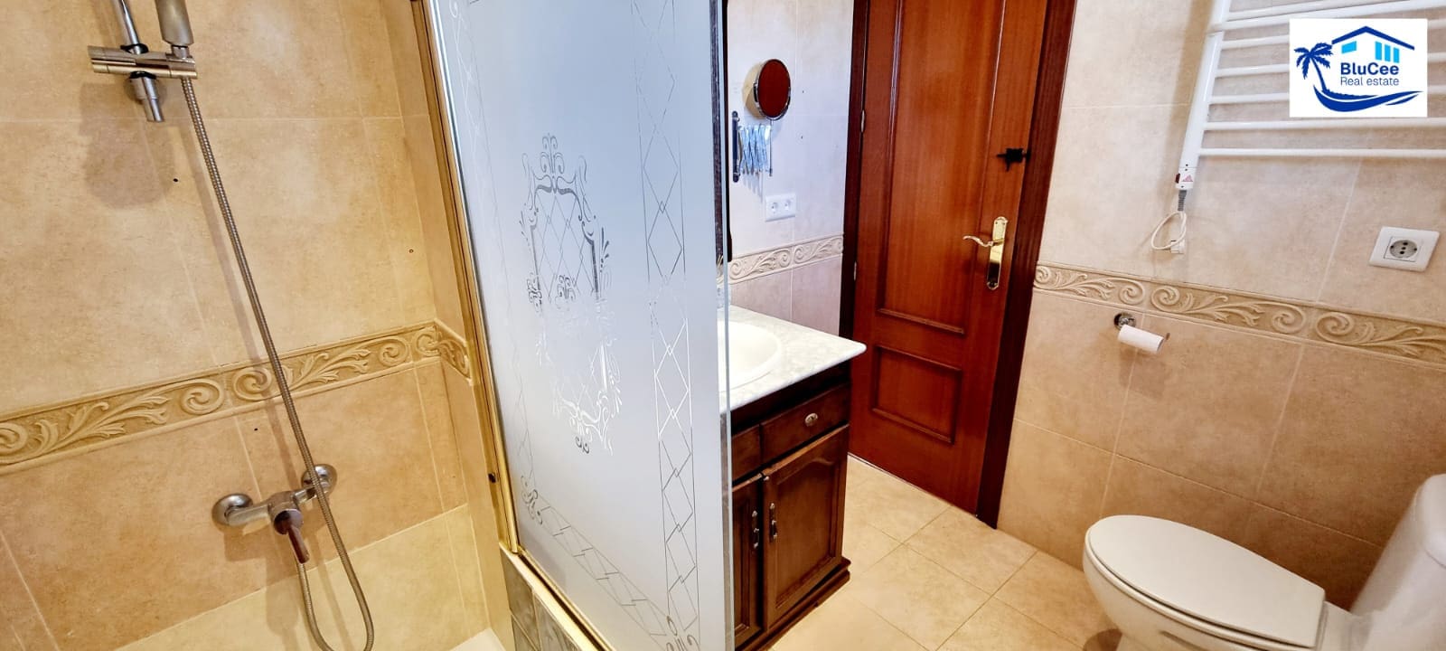 2 soveværelse Villa til salg i Alfarnatejo med swimmingpool garage - € 275.000 (Ref: 8481447)