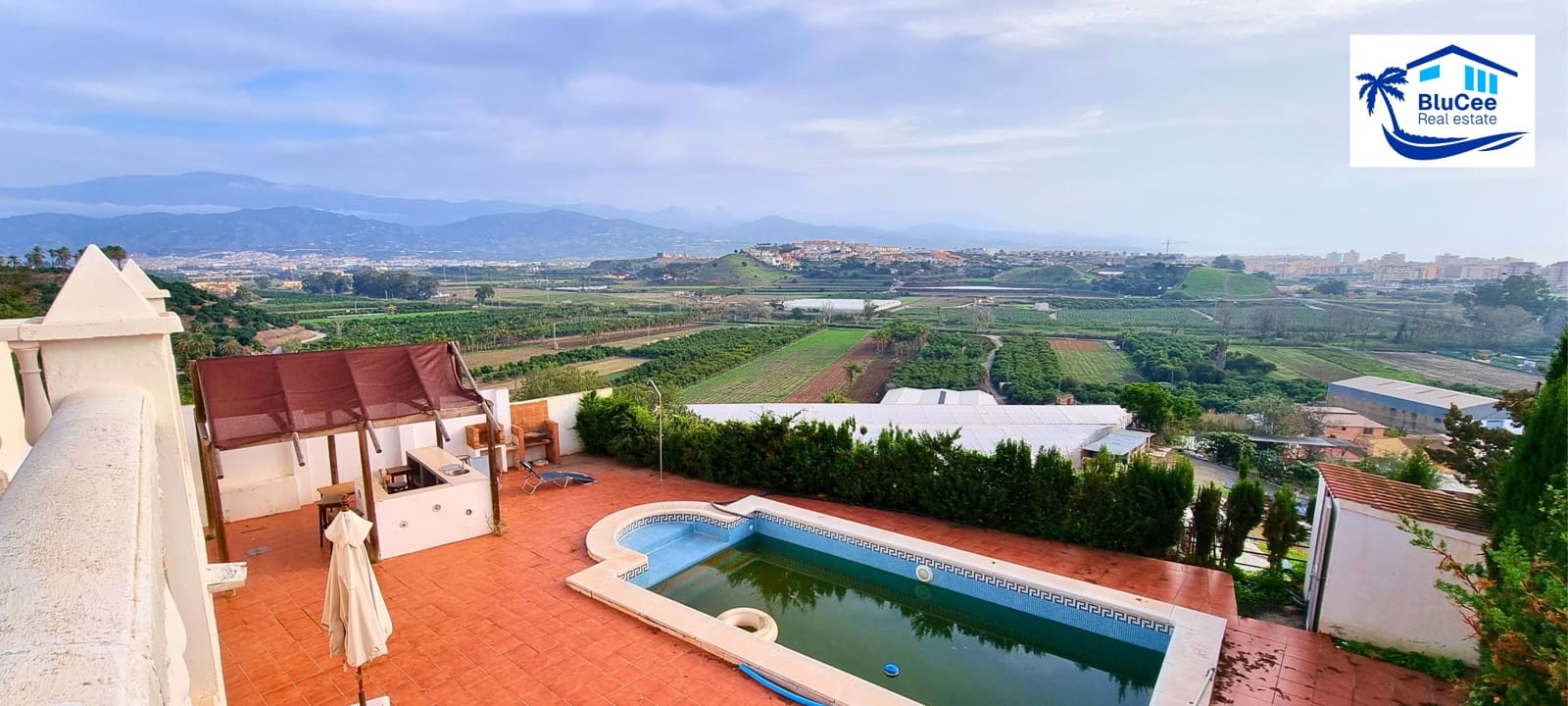 5 chambre Villa/Maison à vendre à Almayate avec piscine - 360 000 € (Ref: 8633544)