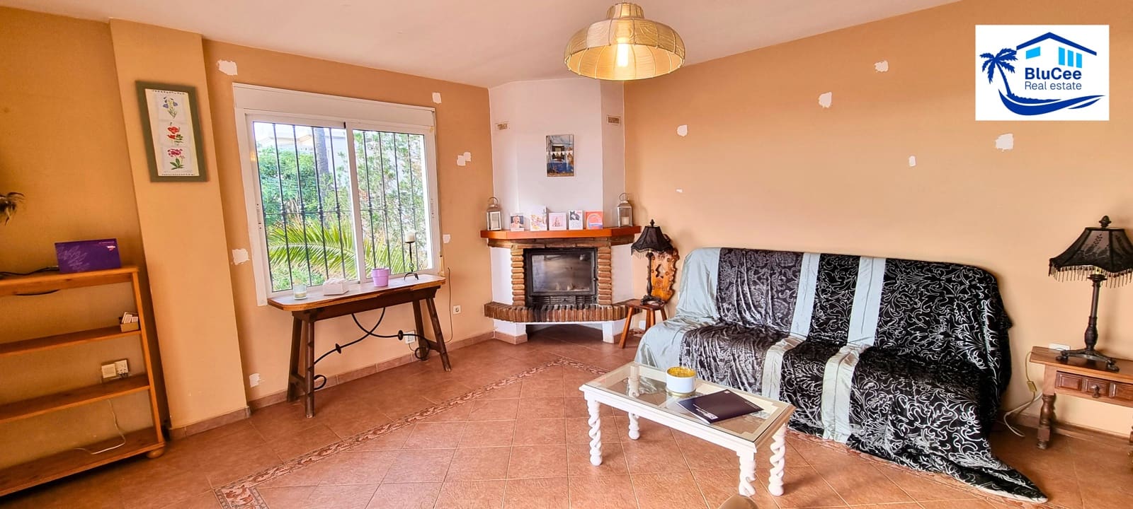 5 chambre Villa/Maison à vendre à Almayate avec piscine - 360 000 € (Ref: 8633544)