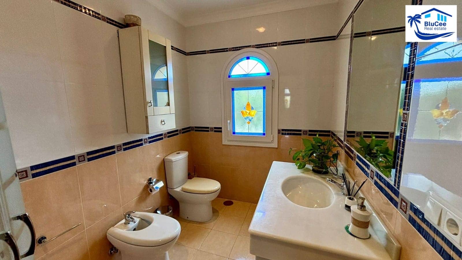 5 soveværelse Villa til salg i Torre del Mar med swimmingpool garage - € 875.000 (Ref: 8671247)