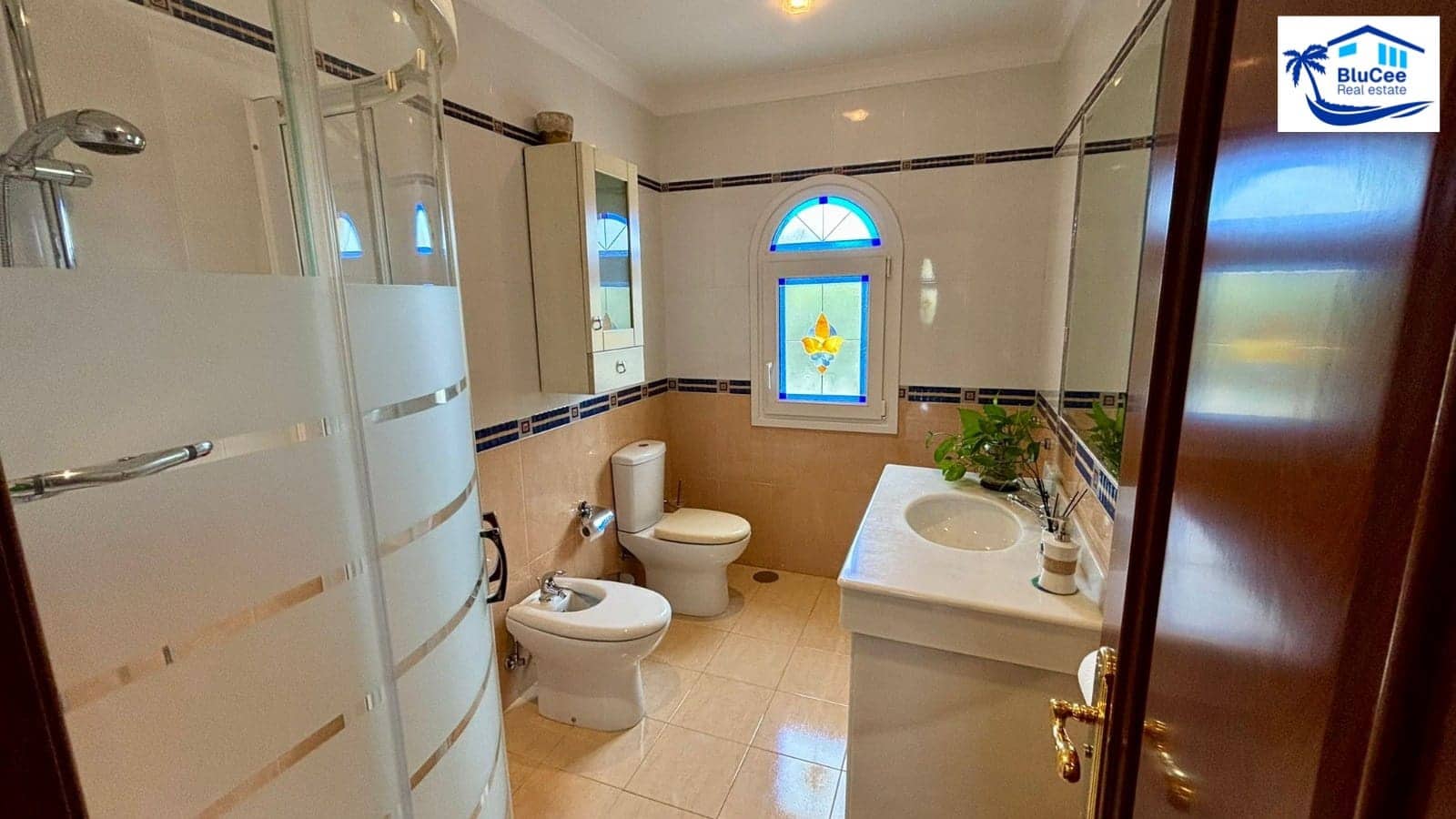 5 soveværelse Villa til salg i Torre del Mar med swimmingpool garage - € 875.000 (Ref: 8671247)