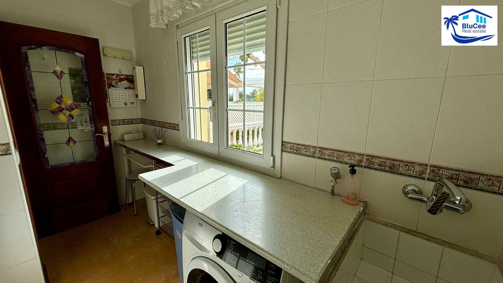 5 soveværelse Villa til salg i Torre del Mar med swimmingpool garage - € 875.000 (Ref: 8671247)