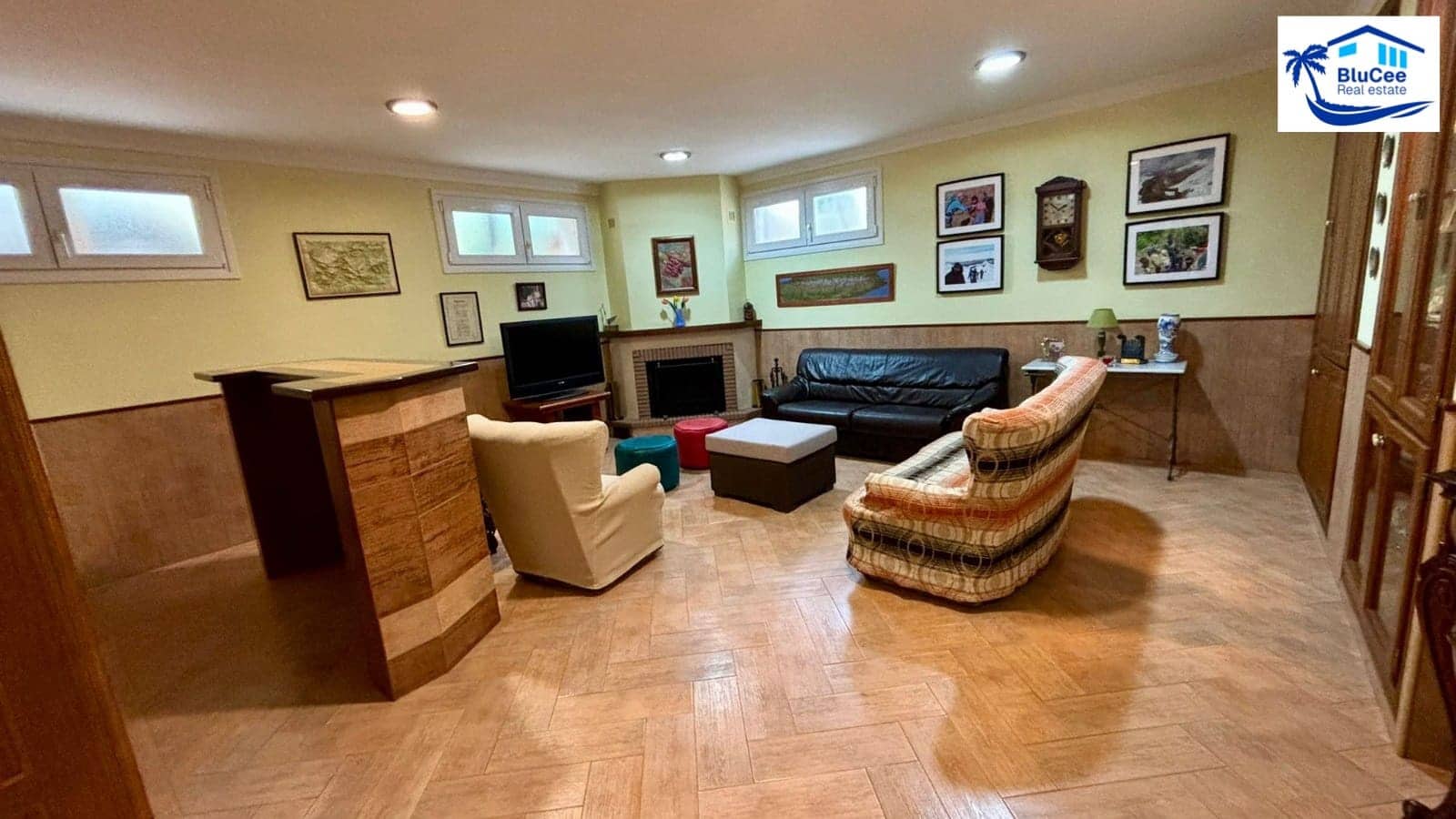 5 soveværelse Villa til salg i Torre del Mar med swimmingpool garage - € 875.000 (Ref: 8671247)