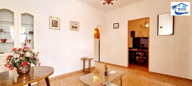 4 slaapkamer Huis te koop in Periana met garage - € 105.000 (Ref: 8710450)