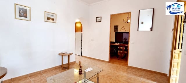 4 slaapkamer Huis te koop in Periana met garage - € 105.000 (Ref: 8710450)