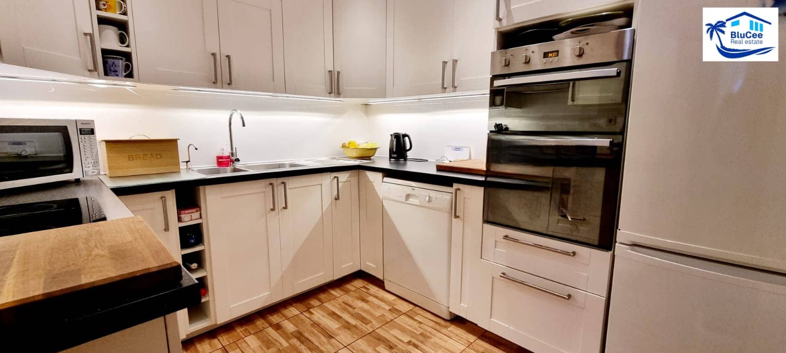 10 bedroom Guesthouse/B & B for sale in Nerja with pool garage - € 795,000 (Ref: 8734710)