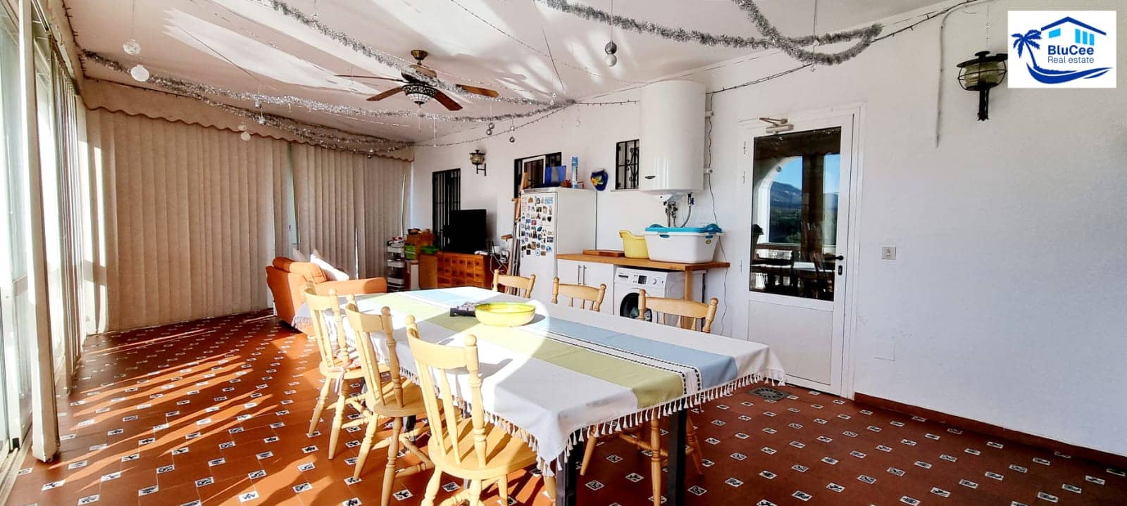 10 bedroom Guesthouse/B & B for sale in Nerja with pool garage - € 795,000 (Ref: 8734710)