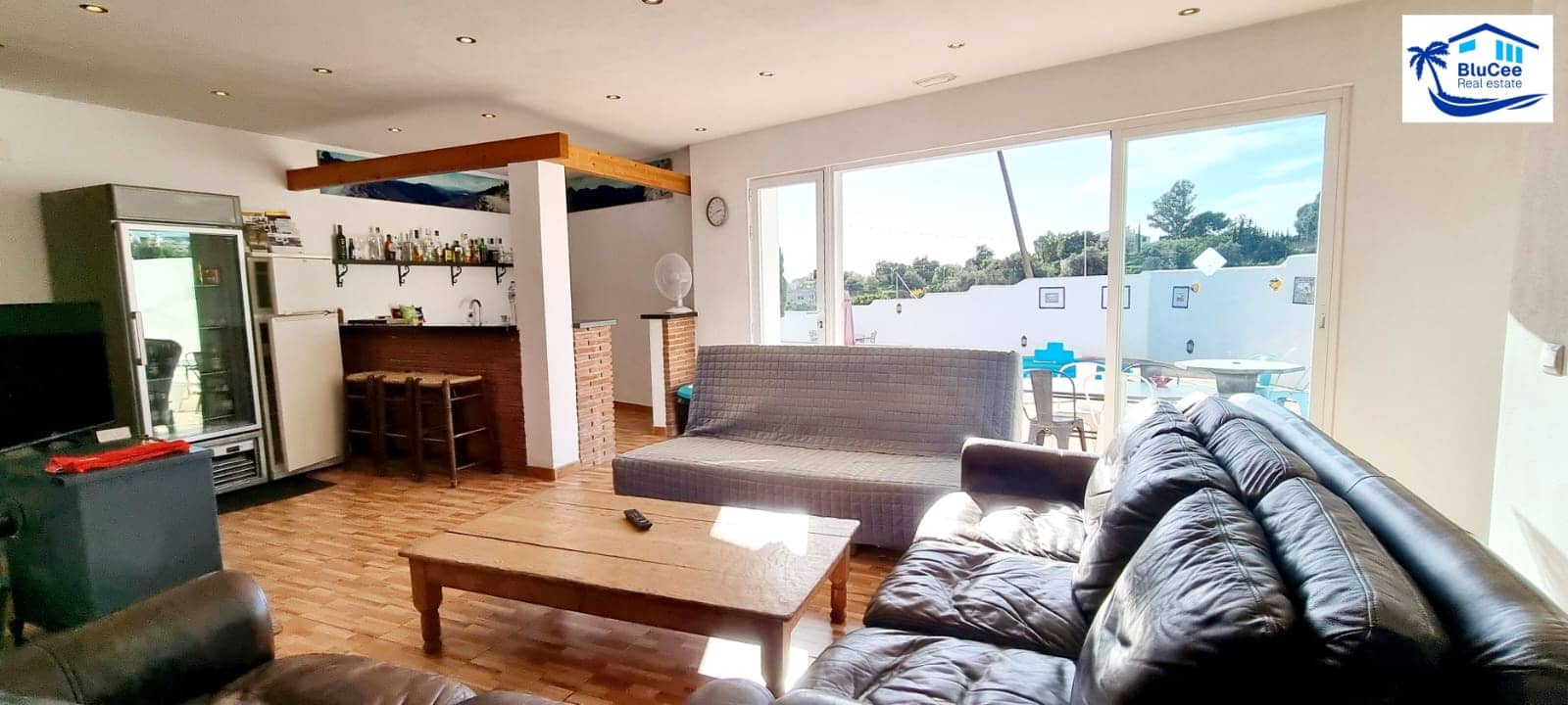 10 bedroom Guesthouse/B & B for sale in Nerja with pool garage - € 795,000 (Ref: 8734710)