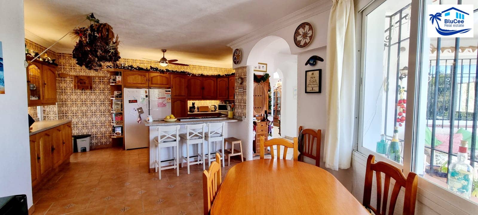 10 bedroom Guesthouse/B & B for sale in Nerja with pool garage - € 795,000 (Ref: 8734710)