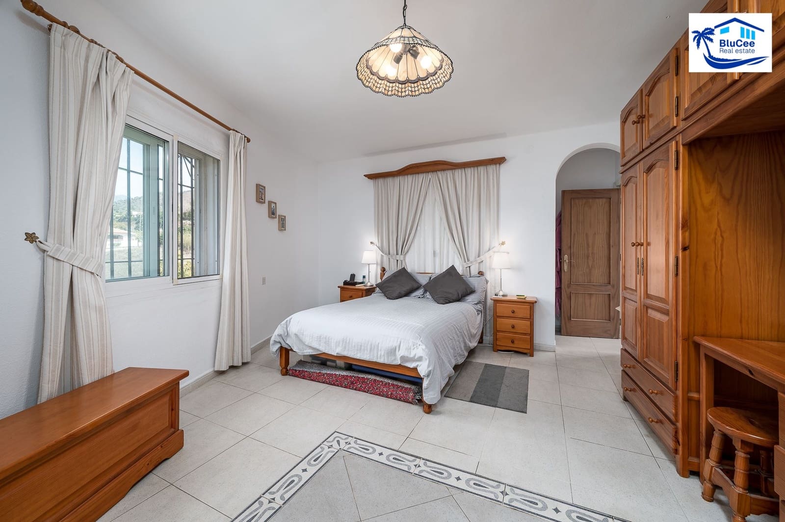 10 sypialnia Pensjonat na sprzedaż w Nerja z basenem garażem - 795 000 € (Ref: 8734710)