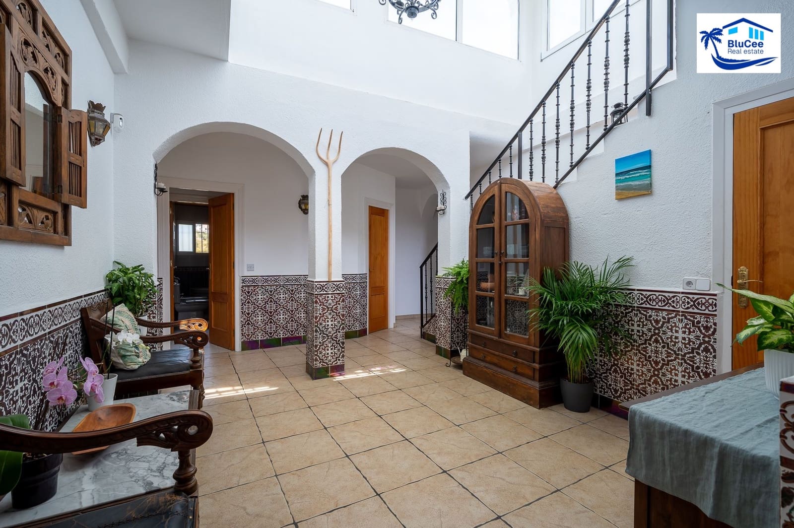 10 sypialnia Pensjonat na sprzedaż w Nerja z basenem garażem - 795 000 € (Ref: 8734710)