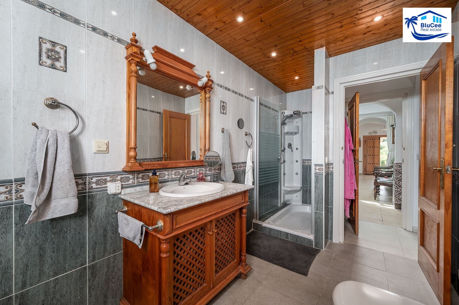 10 sypialnia Pensjonat na sprzedaż w Nerja z basenem garażem - 795 000 € (Ref: 8734710)