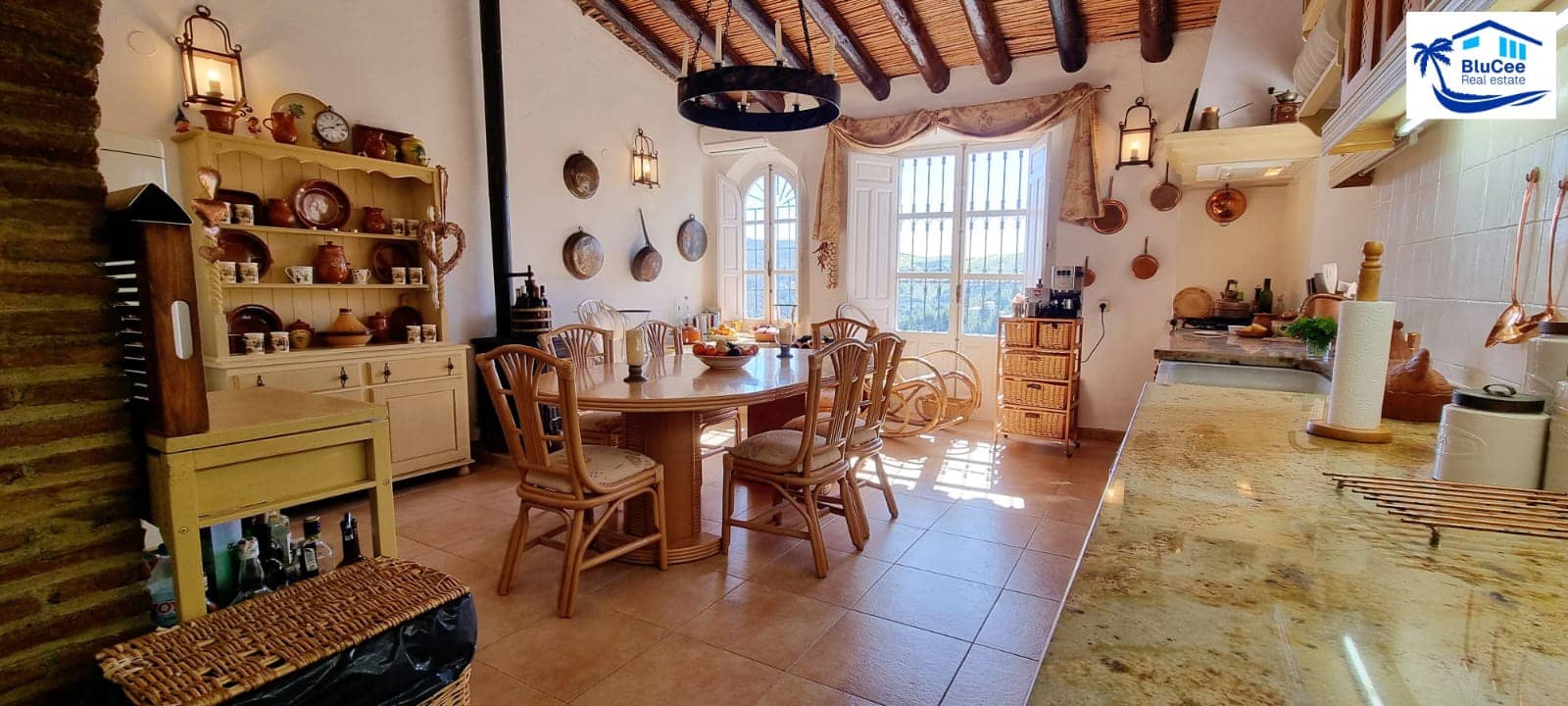 3 soveværelse Villa til salg i Gualchos med swimmingpool - € 535.000 (Ref: 8845787)