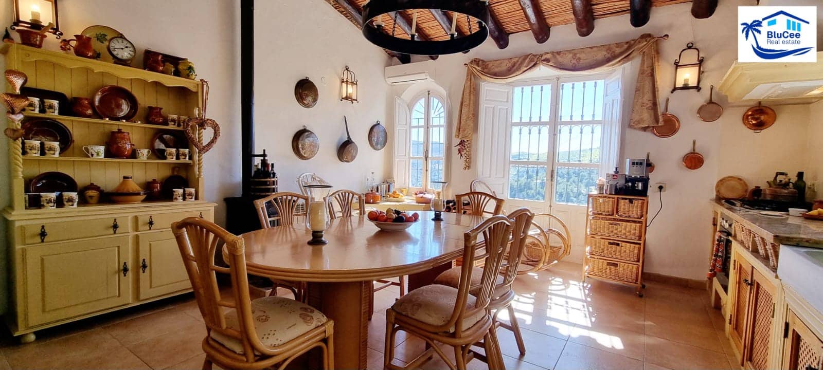 3 soveværelse Villa til salg i Gualchos med swimmingpool - € 535.000 (Ref: 8845787)