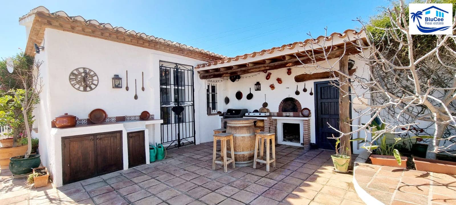 3 soveværelse Villa til salg i Gualchos med swimmingpool - € 535.000 (Ref: 8845787)