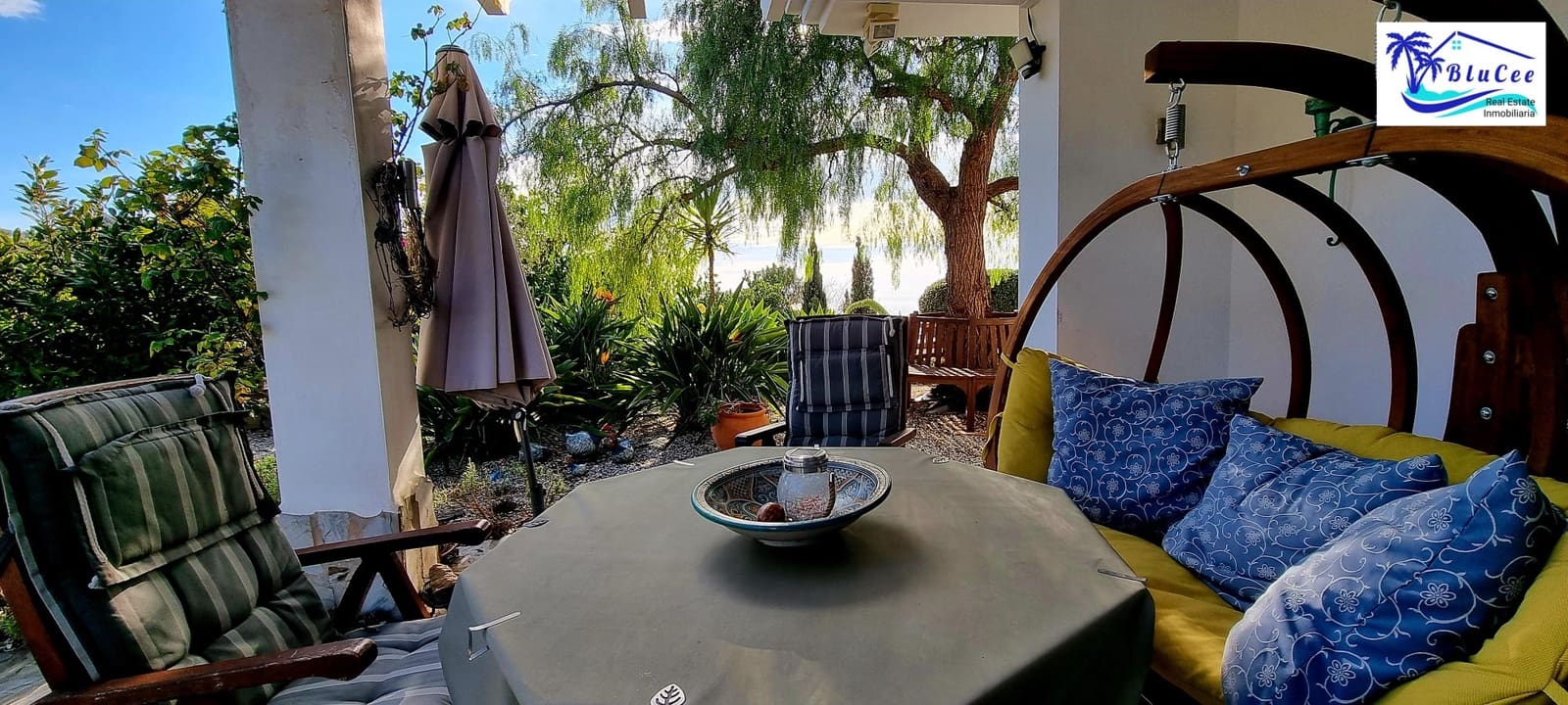 6 soveværelse Finca/Landehus til salg i Sayalonga med swimmingpool garage - € 890.000 (Ref: 8878836)