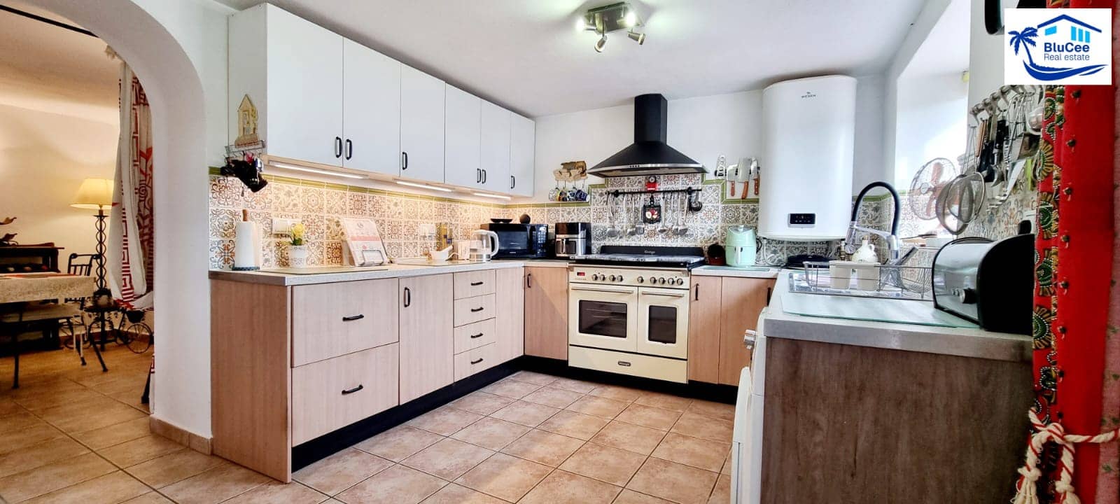 4 soveværelse Villa til salg i Periana med swimmingpool - € 285.000 (Ref: 8880549)