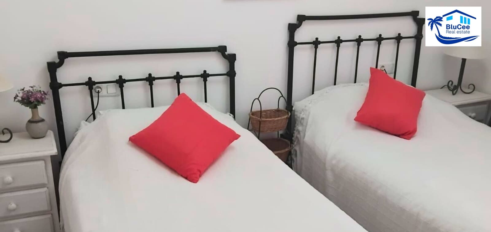 4 soveværelse Villa til salg i Periana med swimmingpool - € 285.000 (Ref: 8880549)