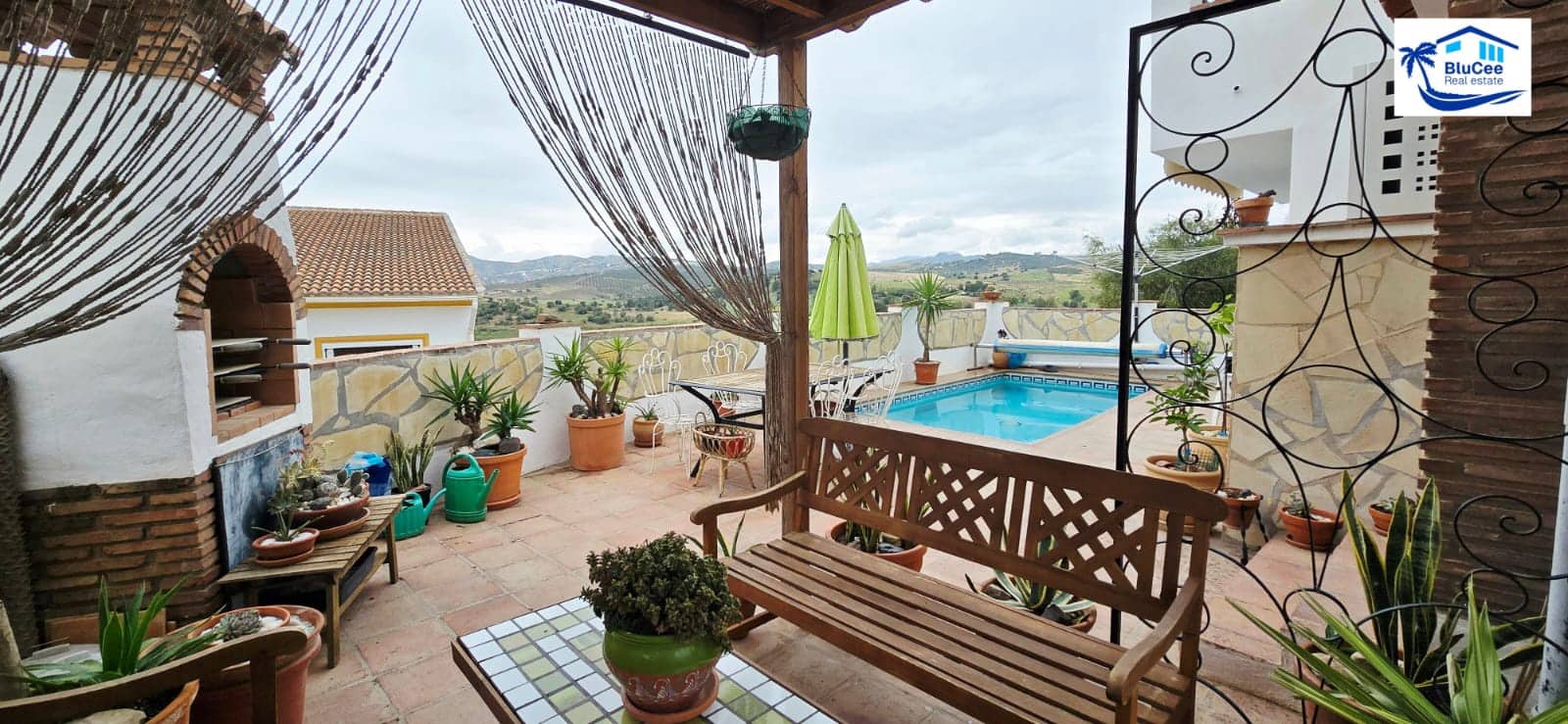 4 soveværelse Villa til salg i Periana med swimmingpool - € 285.000 (Ref: 8880549)