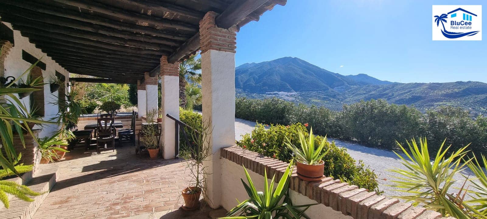 3 soveværelse Finca/Landehus til salg i Alcaucin med swimmingpool garage - € 495.000 (Ref: 8904040)