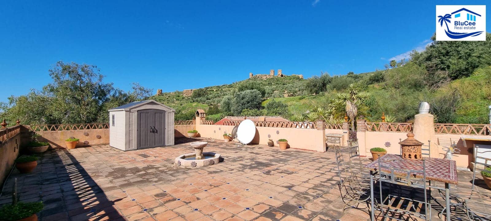 3 soveværelse Finca/Landehus til salg i Alcaucin med swimmingpool garage - € 495.000 (Ref: 8904040)