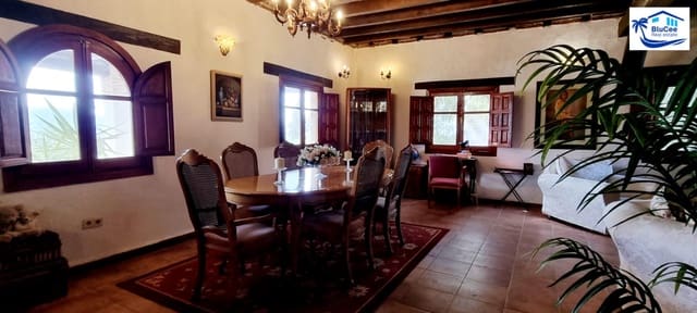 3 sovrum Finca/Hus på landet till salu i Alcaucín med pool garage - 495 000 € (Ref: 8904040)