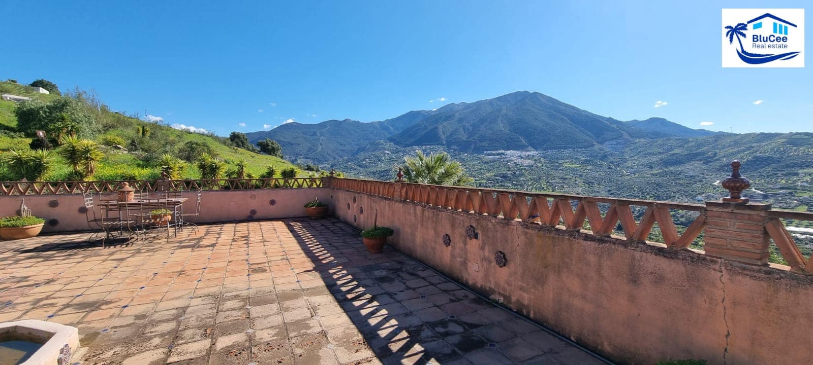 3 soveværelse Finca/Landehus til salg i Alcaucin med swimmingpool garage - € 495.000 (Ref: 8904040)