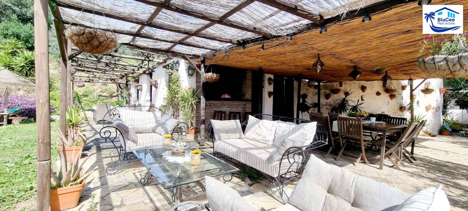 3 soveværelse Finca/Landehus til salg i Alcaucin med swimmingpool garage - € 495.000 (Ref: 8904040)