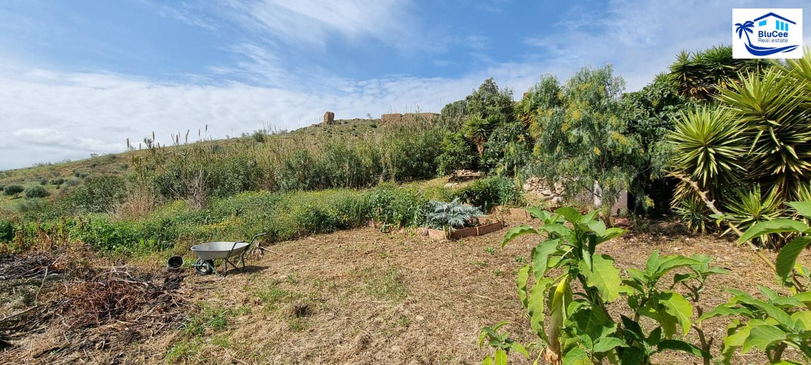 3 soveværelse Finca/Landehus til salg i Alcaucin med swimmingpool garage - € 495.000 (Ref: 8904040)