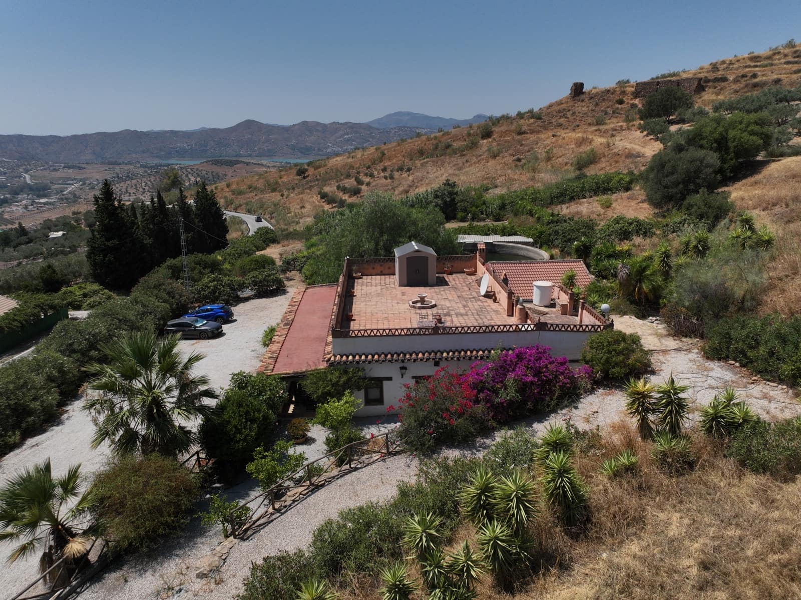 3 soveværelse Finca/Landehus til salg i Alcaucin med swimmingpool garage - € 495.000 (Ref: 8904040)